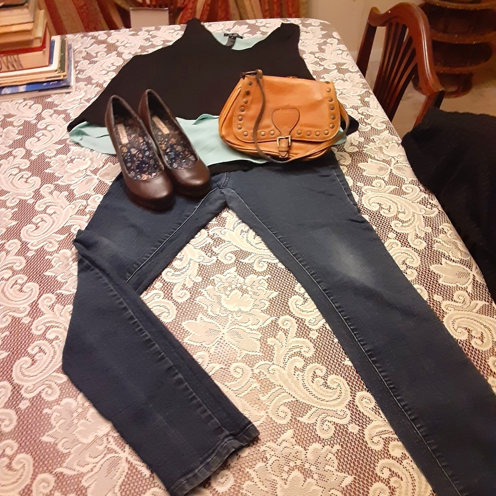 Womens Clothing and Accessories